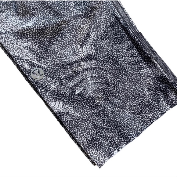 Lululemon Fast & Free Crop (19") - Kindred Spirit Alpine White Multi size 4 - Picture 5 of 16